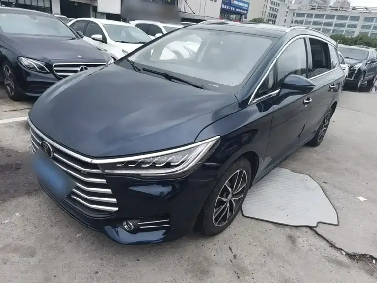 BYD Song MAX 1.5 T Auto Connected Elite 7-seat