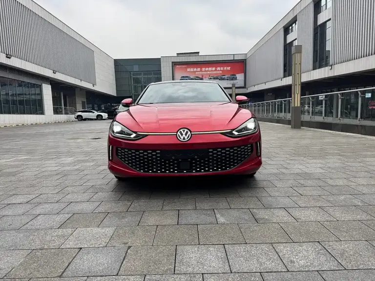Volkswagen Lamando Lamando L 280 TSI DSG Spicy Cool