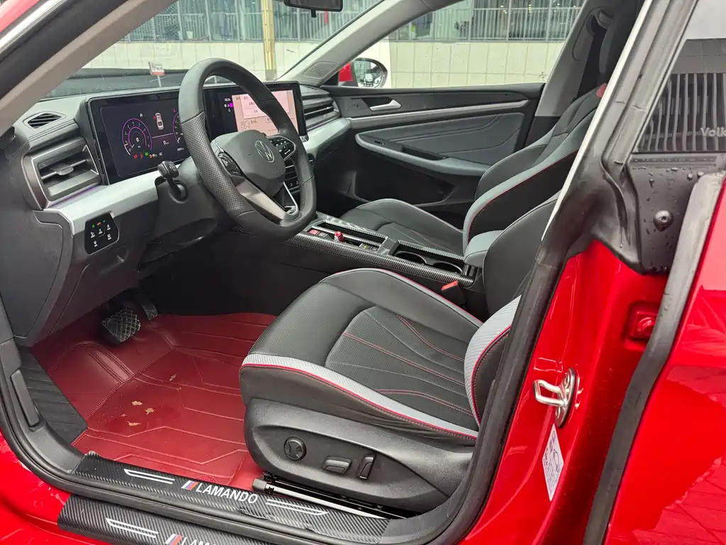 Lamando Lamando L 280 TSI DSG Spicy Cool