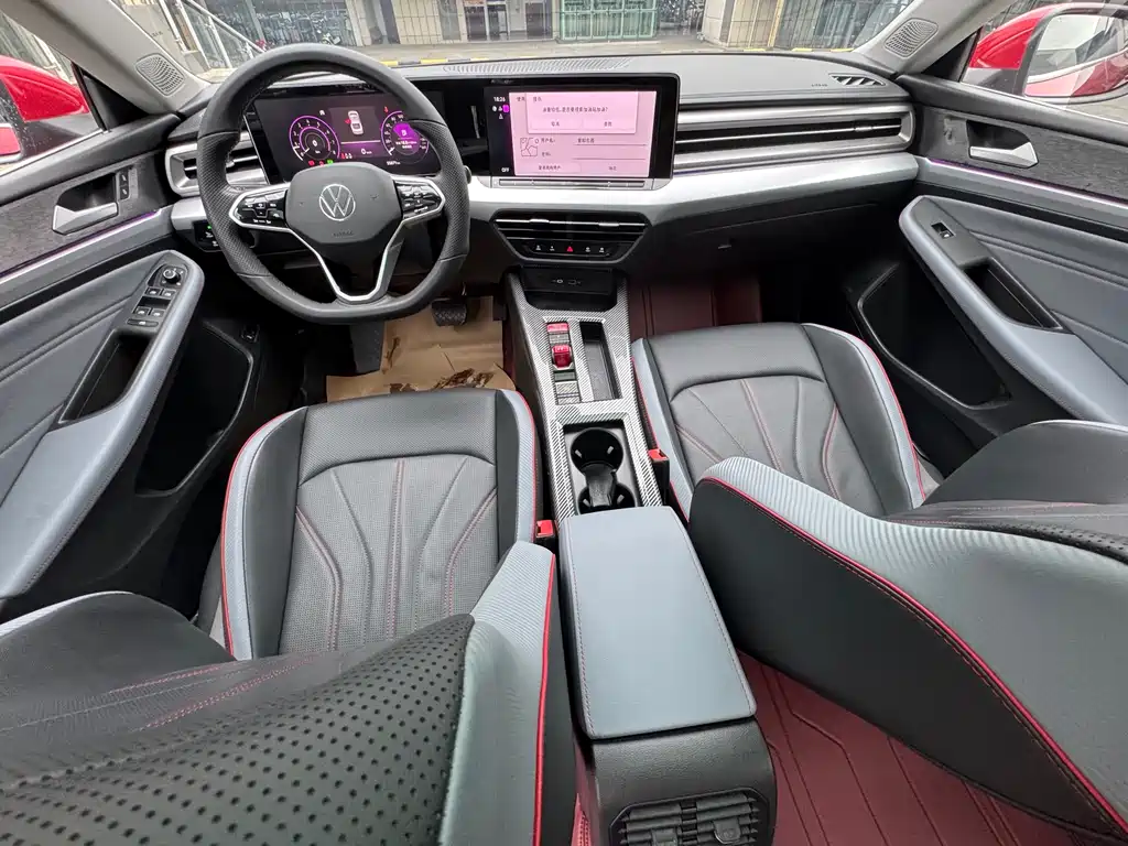 Lamando Lamando L 280 TSI DSG Spicy Cool