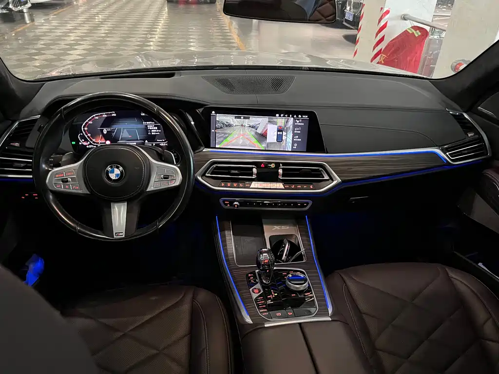 BMW X5 Facelift xDrive 40 Li M Sport Package