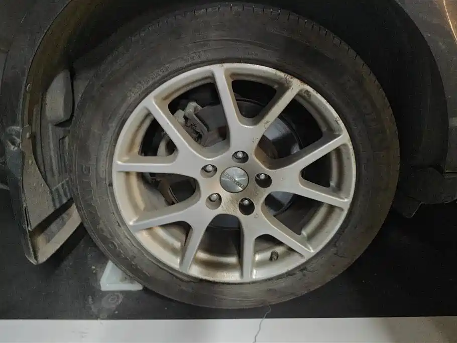 Journey 2.4 L 2 WD Premium Style
