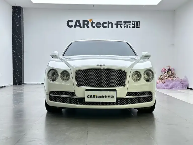 Bentley Flying Spur 4.0 T V8 Distinguished