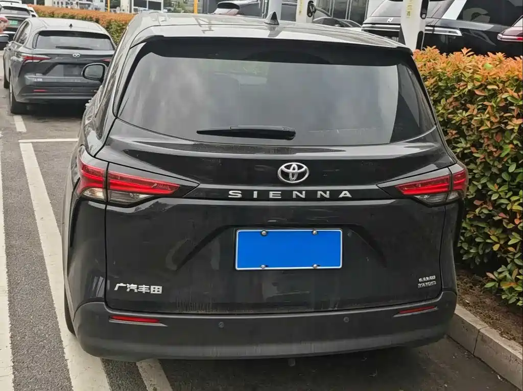 Sienna 2.5 L Hybrid Comfort
