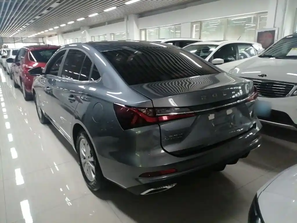 Roewe i5 1.5 L CVT Luxury