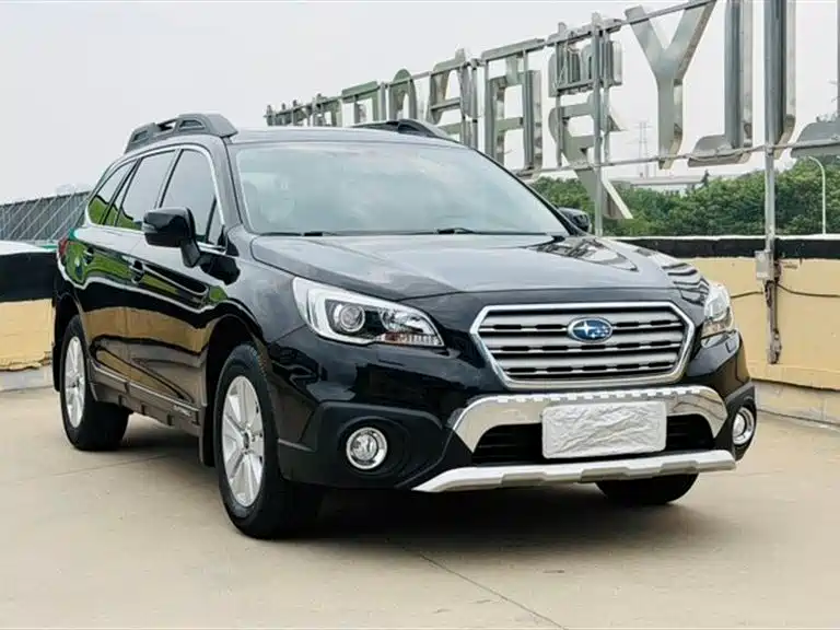 Outback 2.5 i Luxury Navigation