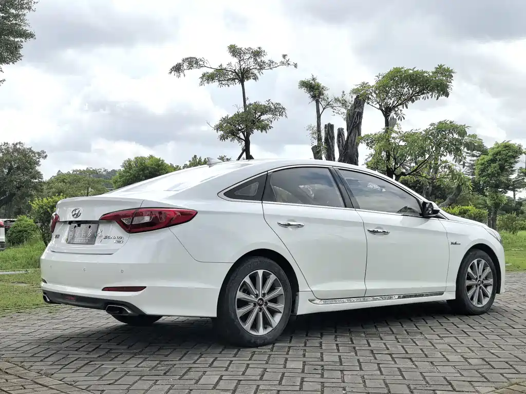 Sonata 1.6 T GLS Intelligent