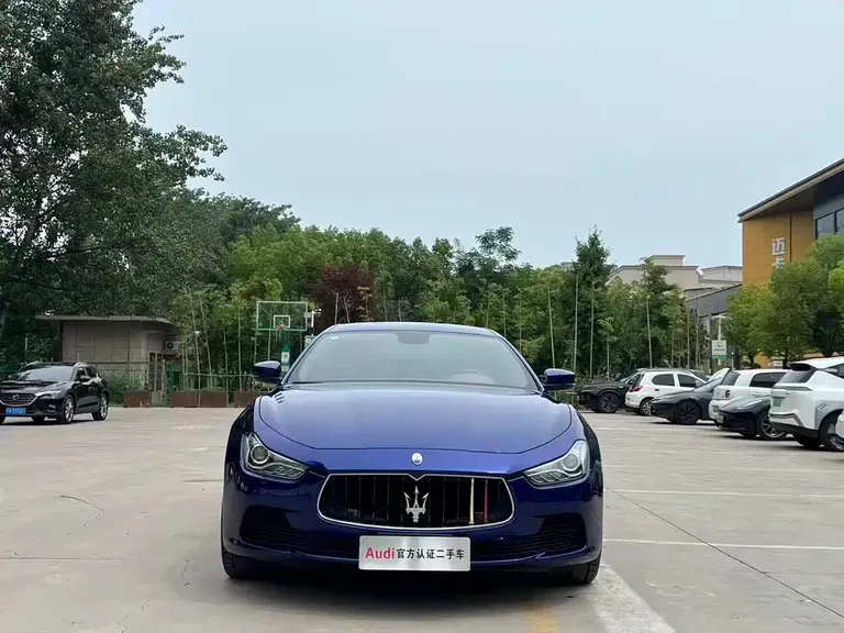 Maserati Ghibli 3.0 T Standard