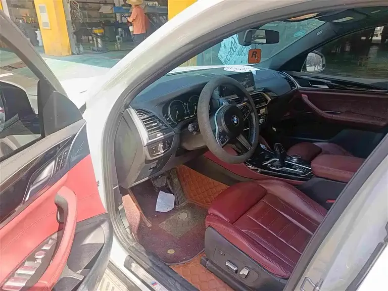 BMW X4 xDrive25 i M Sport Package