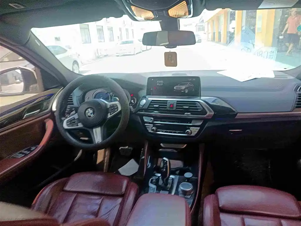BMW X4 xDrive25 i M Sport Package