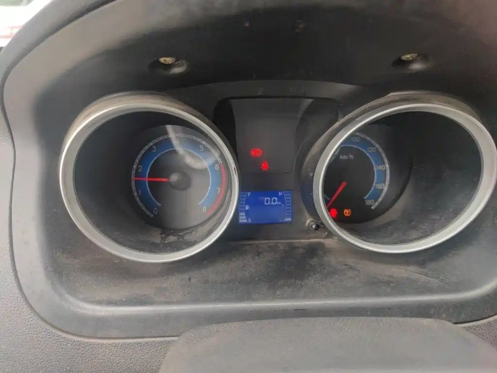 Changan Ruixing M60 长安睿行M60 2019款 1.5 L基本型国VI 7座DAM15 KR