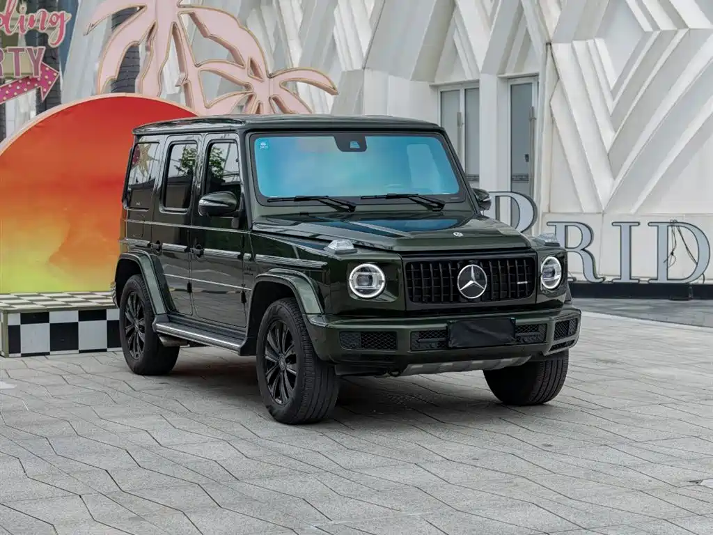 Mercedes-Benz G-Class G 500