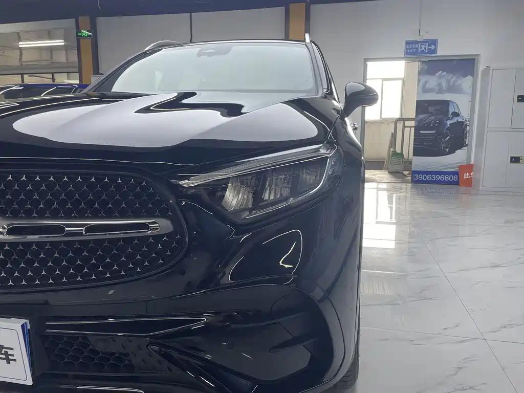 Mercedes-Benz GLC Facelift GLC 300 L 4 MATIC Dynamic 5-seat
