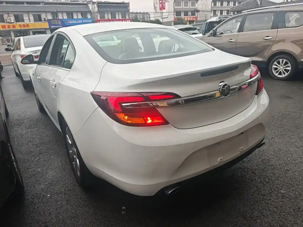 Regal 2.0 L Leading Fashion