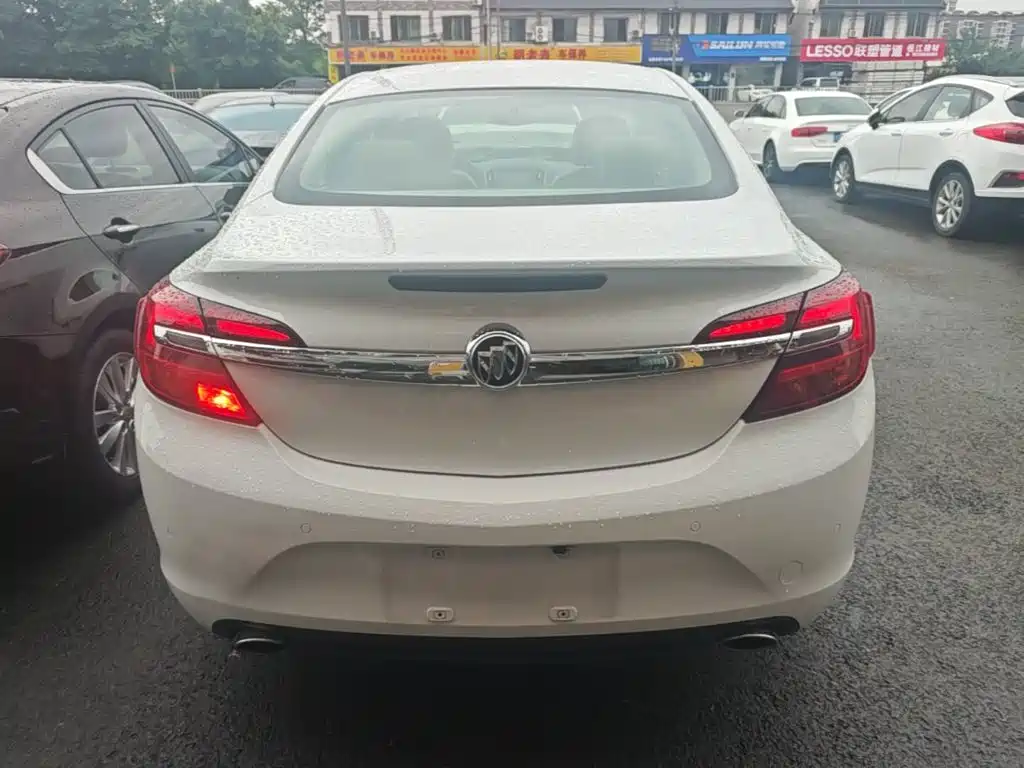 Regal 2.0 L Leading Fashion