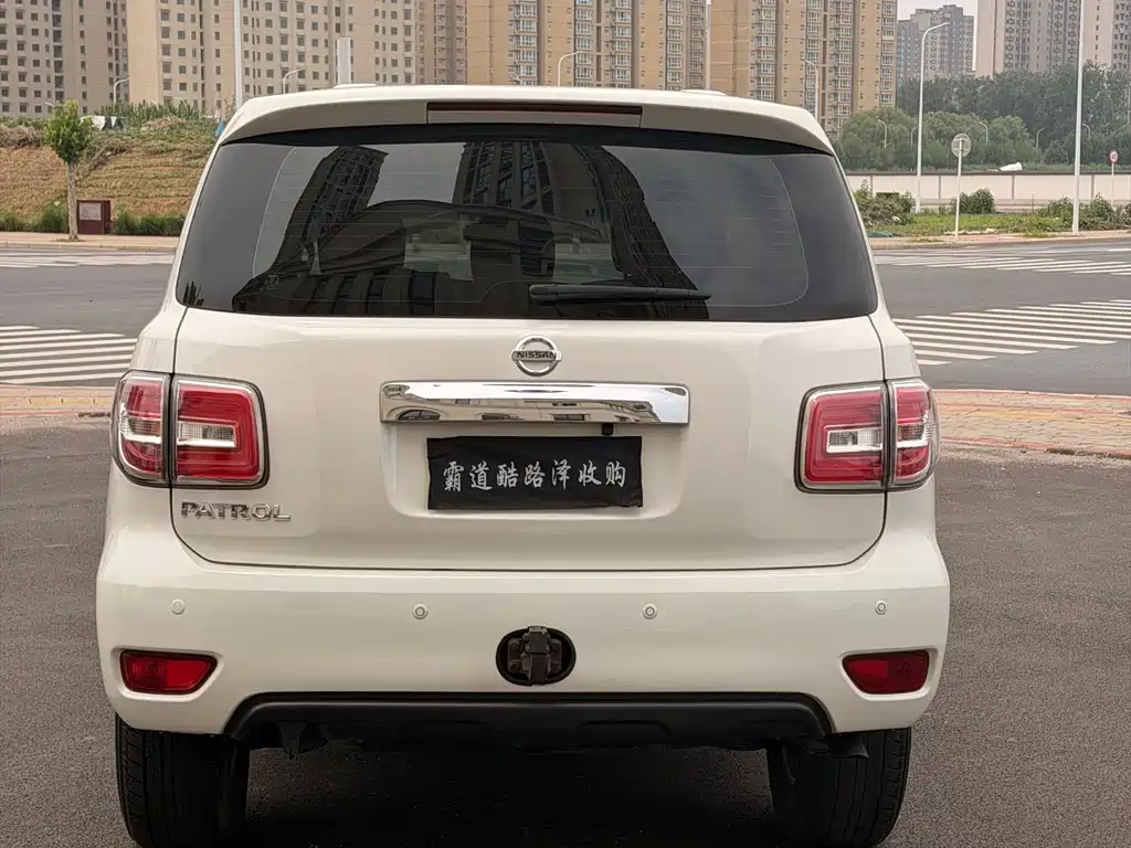 Patrol 4.0 L Platinum
