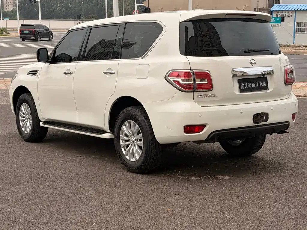 Patrol 4.0 L Platinum
