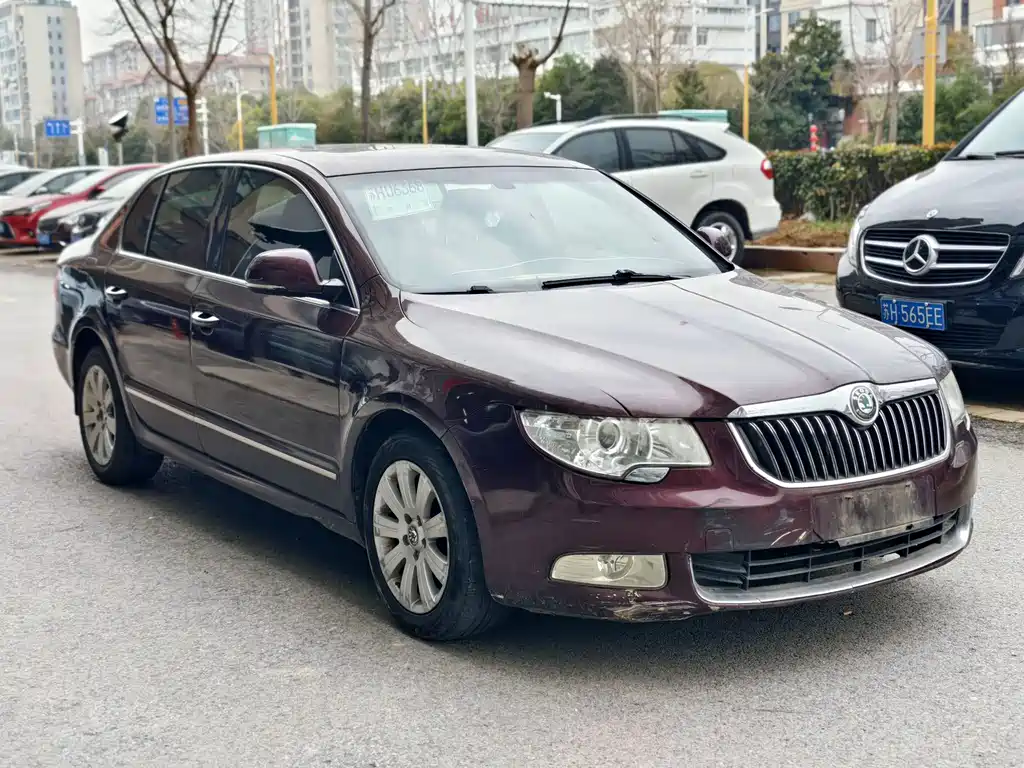 Superb 1.8 TSI Auto Grace