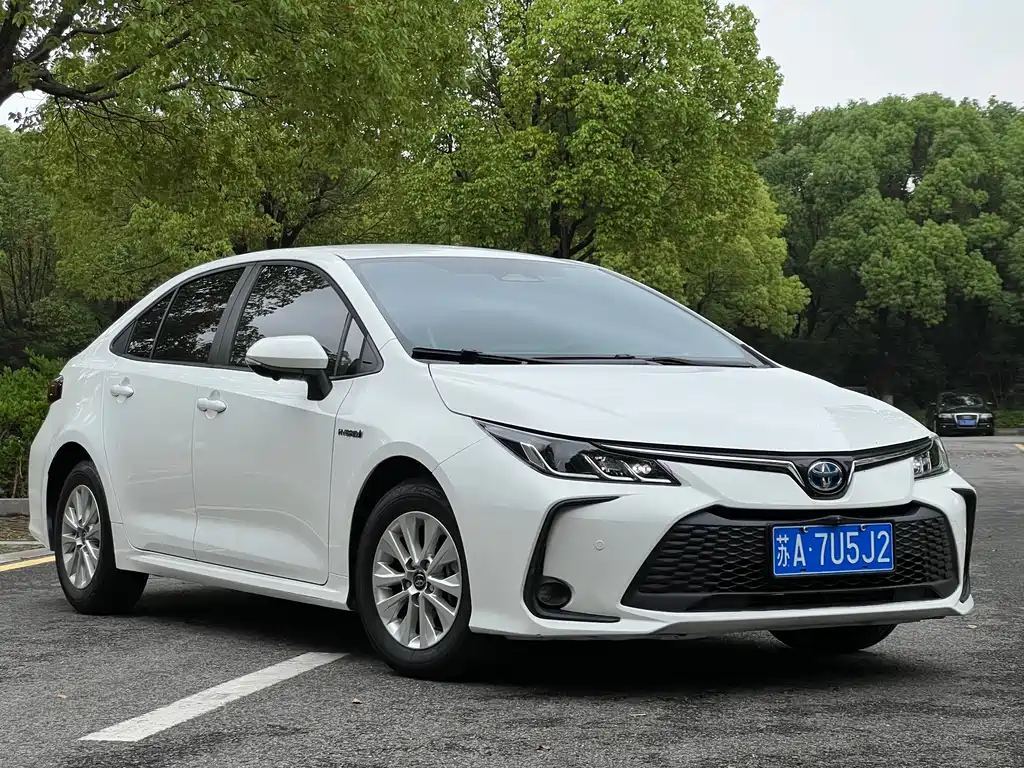 Corolla 1.8 L Smart e-Hybrid Dual Engine Pioneer