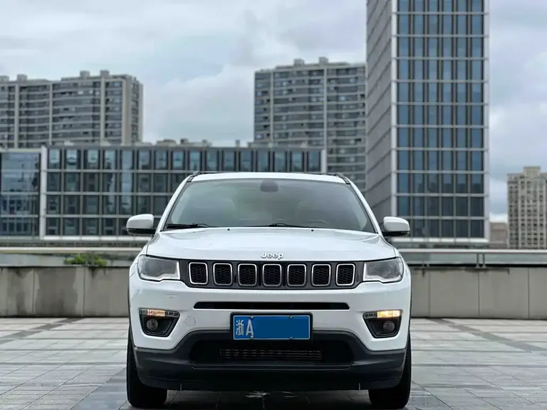 Jeep Compass 200 T Auto Home Enjoyment