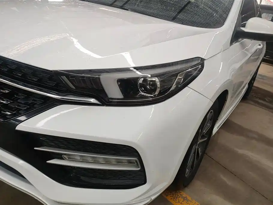 Arrizo GX Champion 1.5 L CVT Fashion
