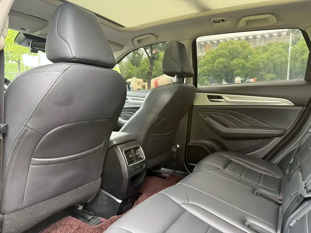 Haval F7 1.5 T 2 WD i Trend