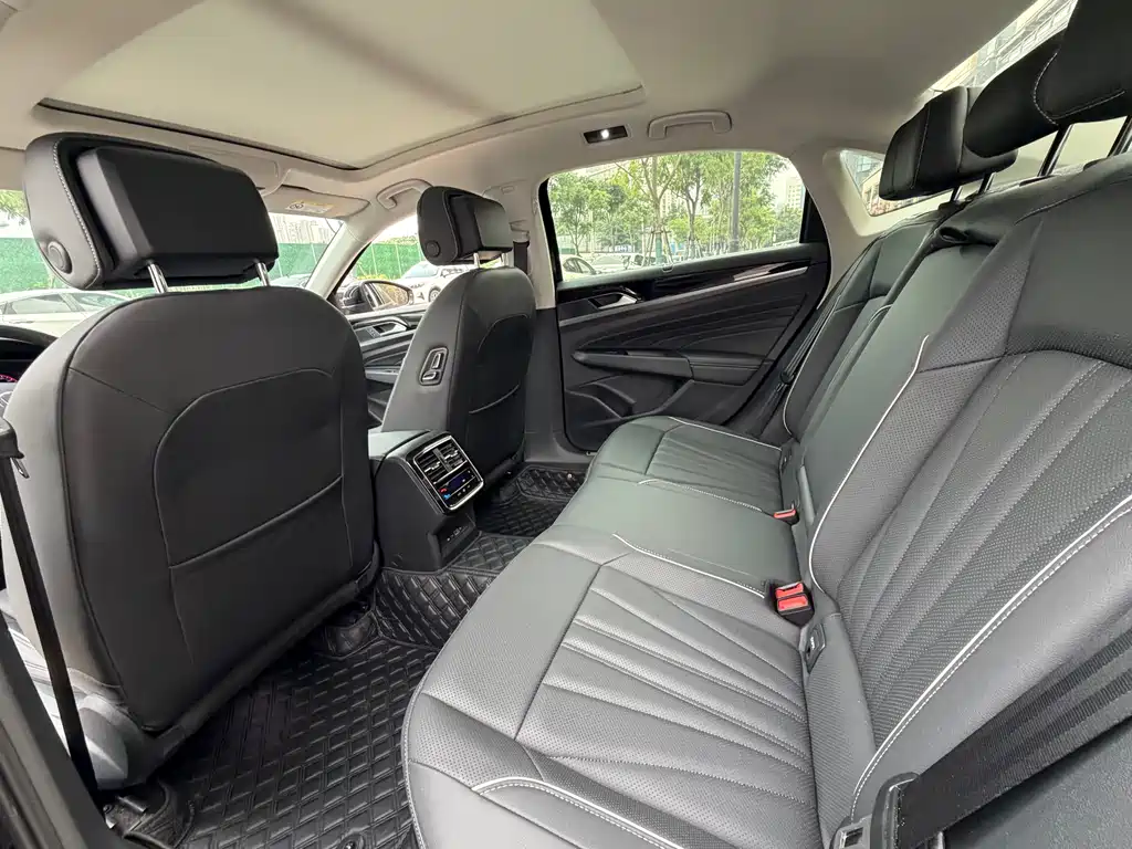 Passat 380 TSI Starry Sky Luxury