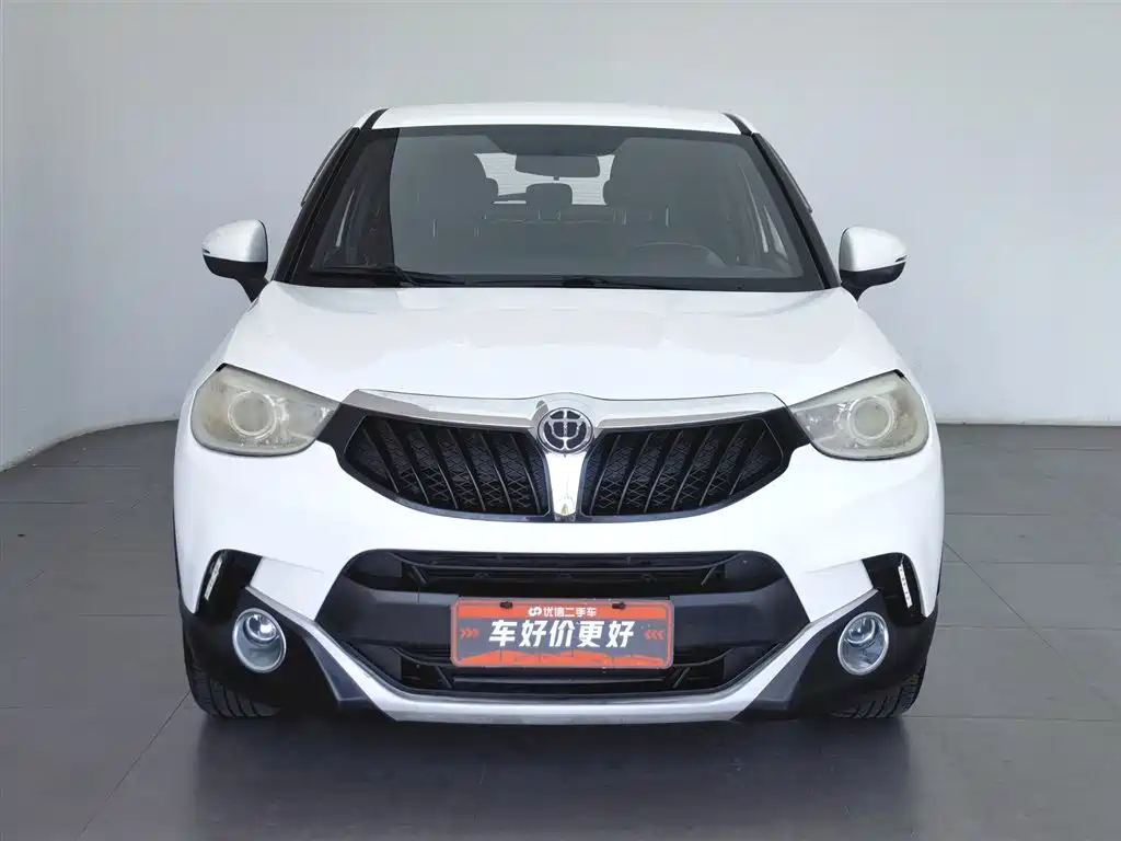 Brilliance V3 中华V3 2015款 1.5 L 自动精英型