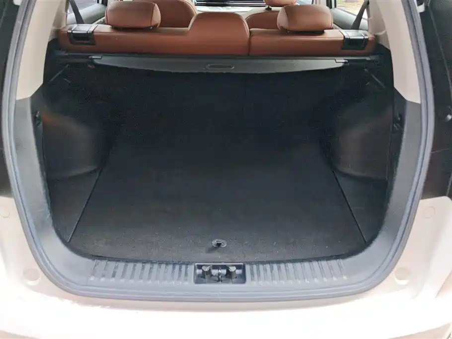 Vision X6 PRO 1.4 T Auto Distinguished
