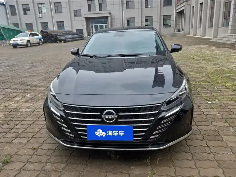 Nissan Teana 2.0 L XL-TLS Joy