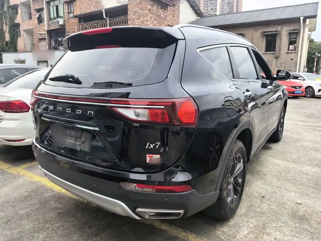 Fengguang ix7 2.0 TGDI Auto 2 WD Urban Luxury