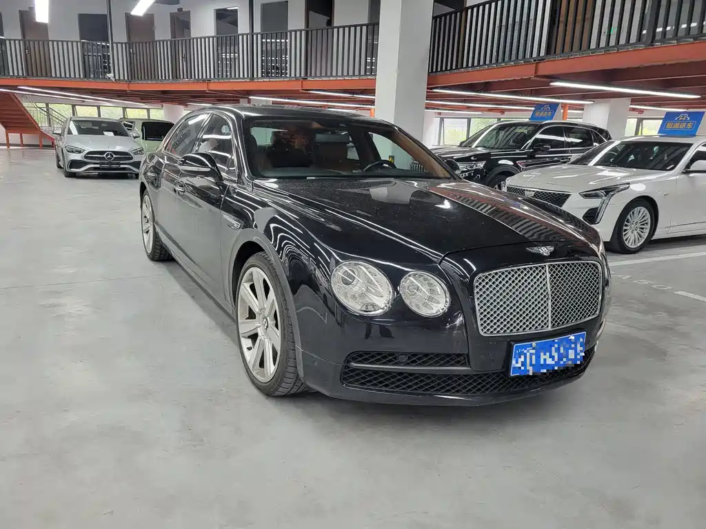 Flying Spur 4.0 T V8 Standard