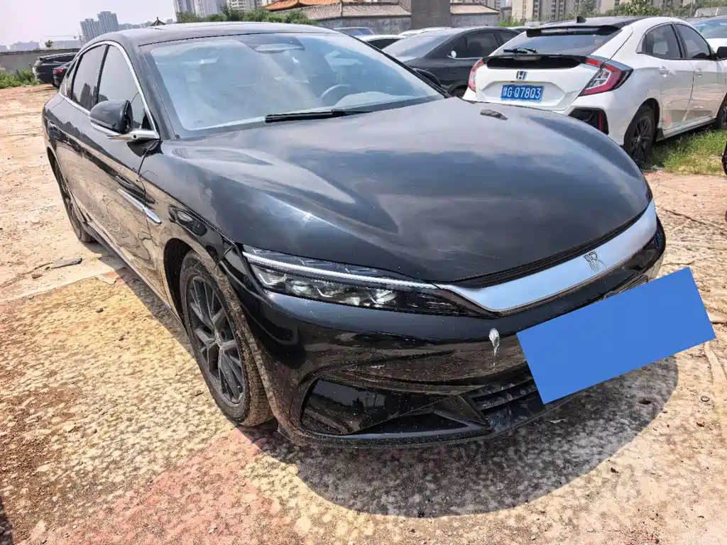 Han DM-i Smart Drive 125 KM Distinguished