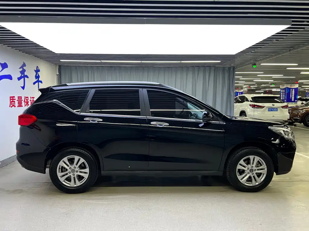 Haval M6 1.5 T Manual 2 WD Urban
