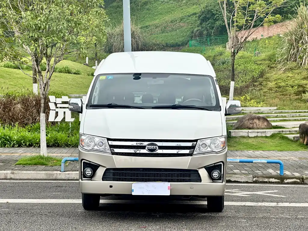 Higer H5 C 2.4 L Basic 4 RB2