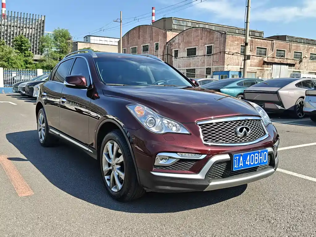 Infiniti QX50 2.5 L Comfort