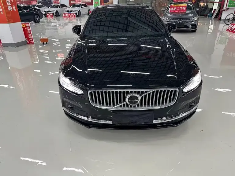 Volvo S90 B5 Smart Grace Luxury