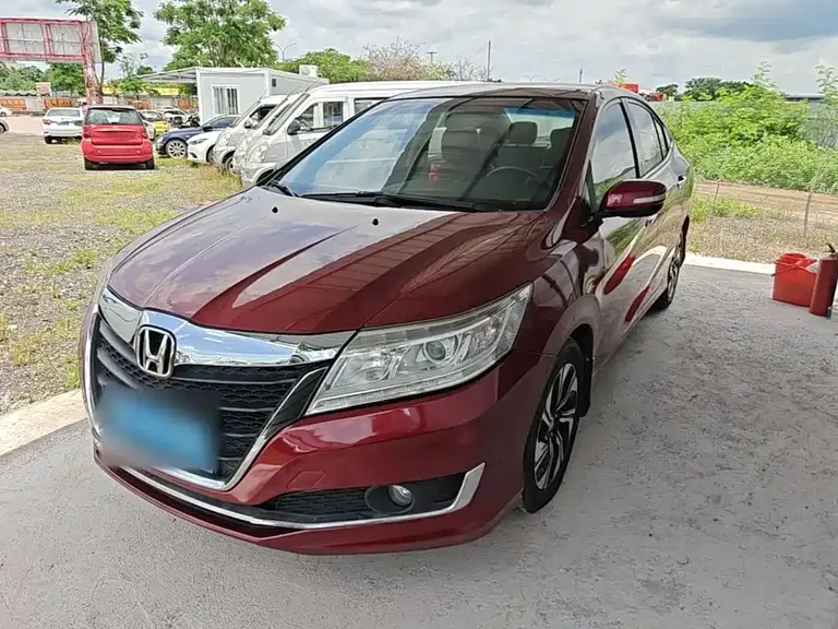 Honda Crider 1.8 L CVT Comfort