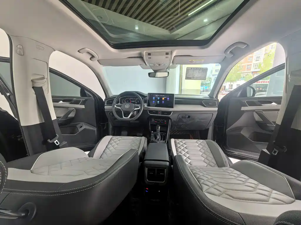 Tayron 280 TSI 2 WD Luxury Plus Advanced