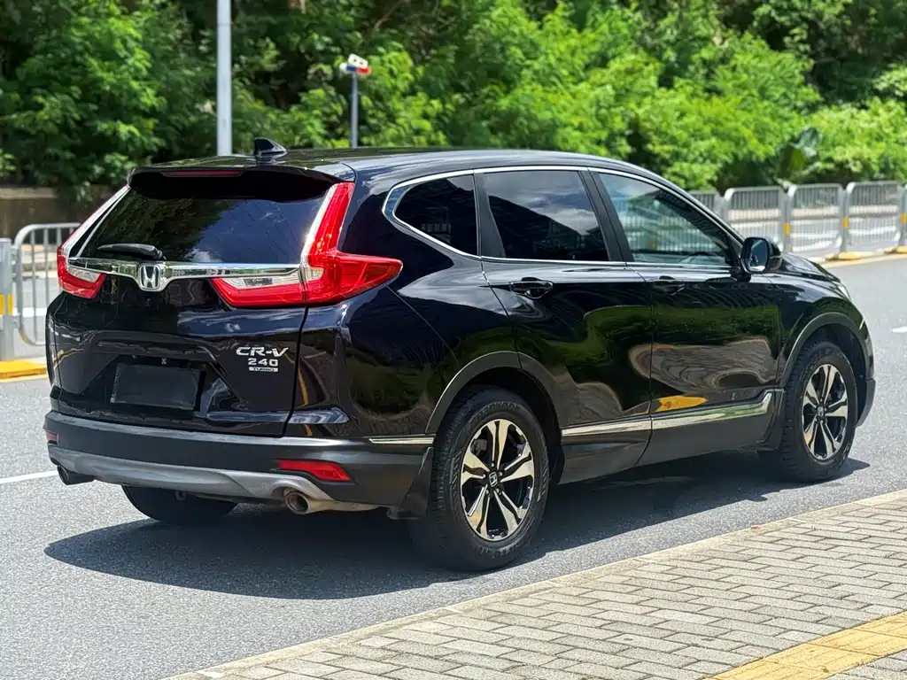 Honda CR-V 240 TURBO CVT 2 WD Style CN-V