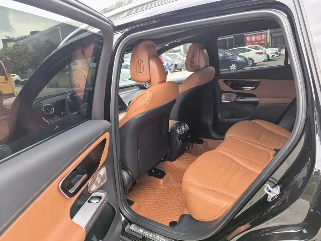 Mercedes-Benz GLC GLC 260 L 4 MATIC Luxury 5-seat