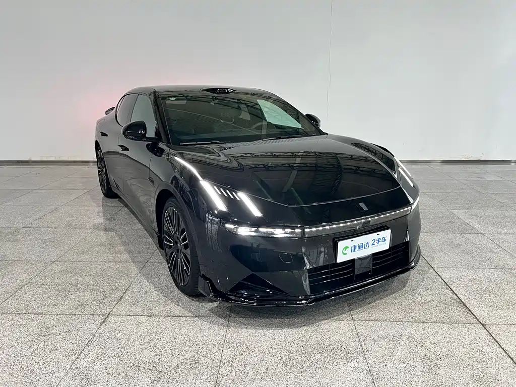 Lynk & Co 10 EM-P 领克10 2025款 240四驱Ultra