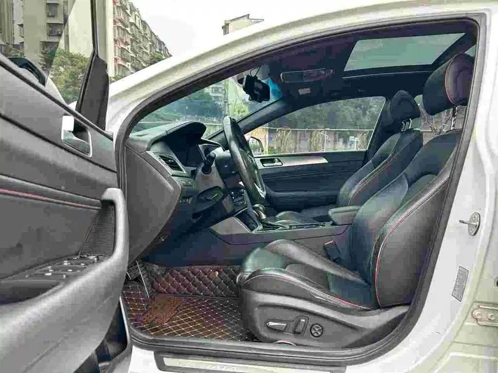Sonata 1.6 T GLX Leading