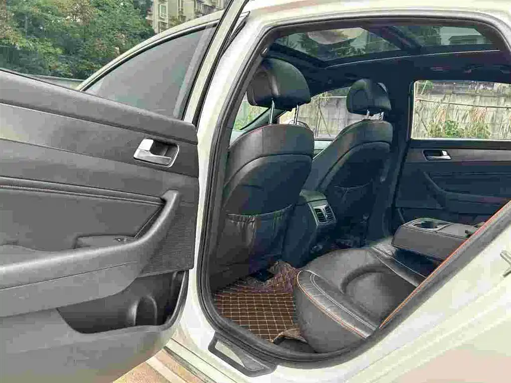 Sonata 1.6 T GLX Leading