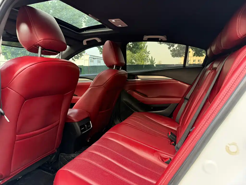Atenza 2.5 L Blue Sky Sport