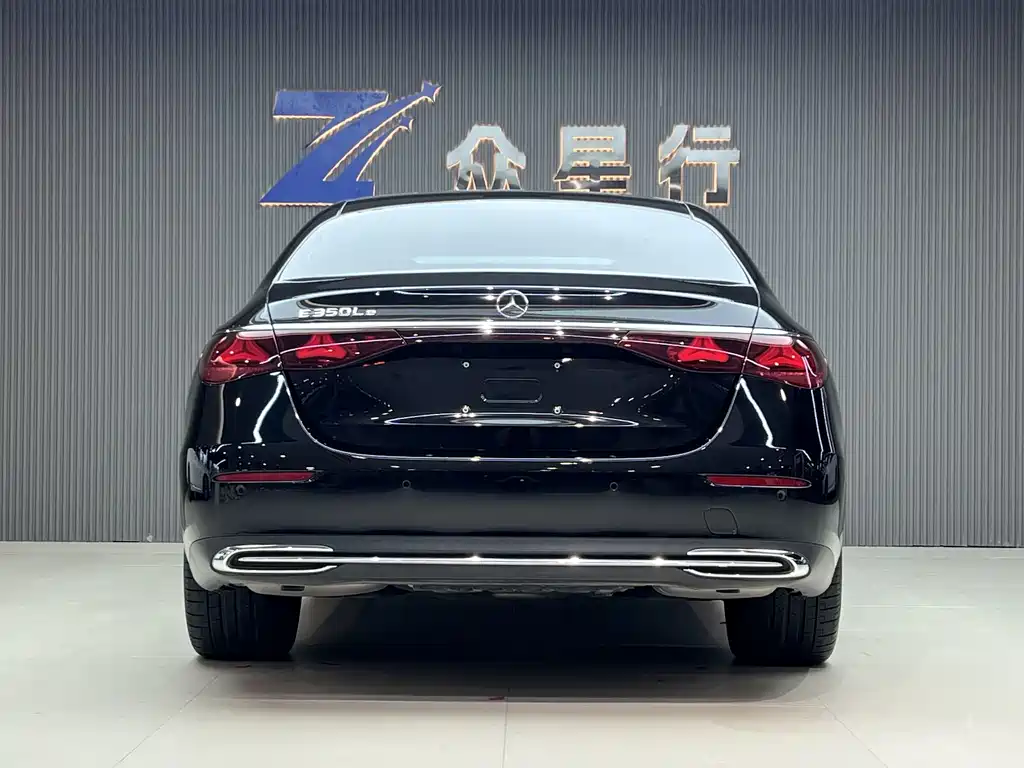 Mercedes-Benz E-Class NEV E 350 e L PHEV Sedan