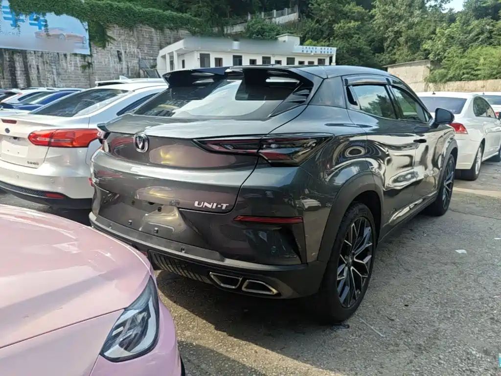 Changan UNI-T 1.5 T Distinguished
