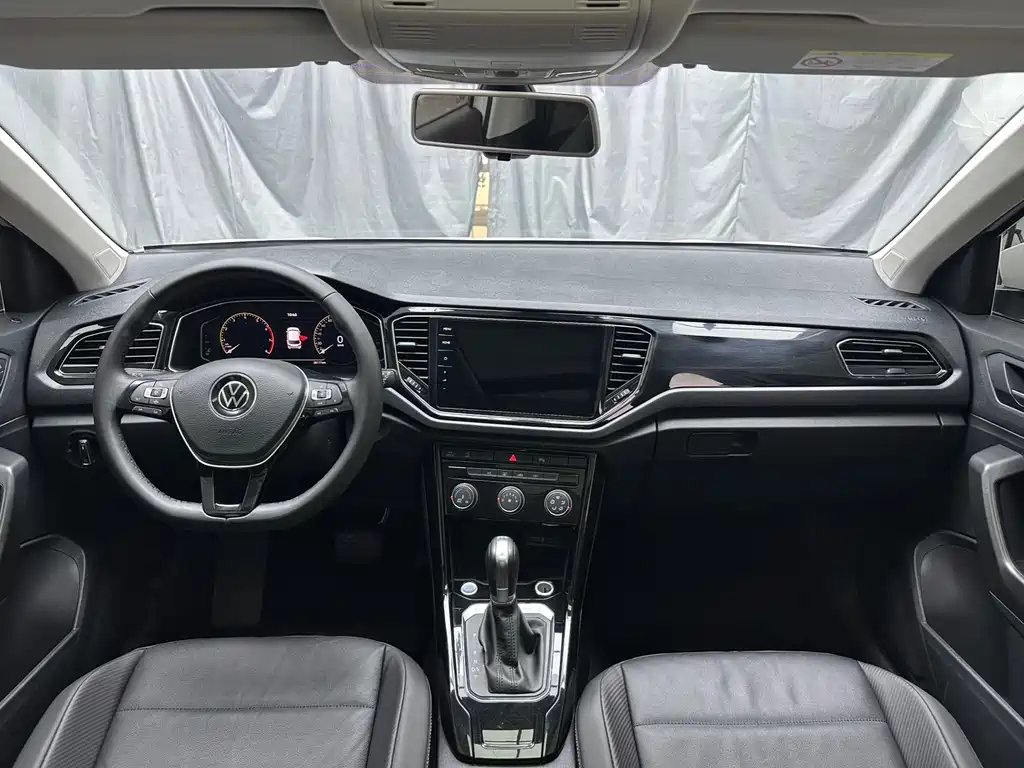 T-ROC 280 TSI DSG 2 WD Comfort Enjoyment PLUS