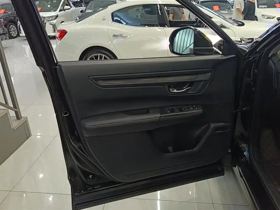 Honda CR-V 240 TURBO 2 WD Sharp Style 5-seat