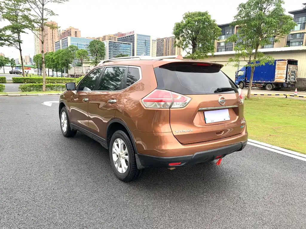 X-Trail 2.0 L CVT Comfort MAX 2 WD